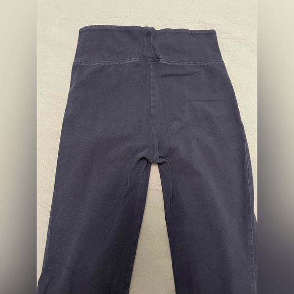 Gap flare leggings navy blue uniform colour Girls size large size 10 - Picture 2 of 5